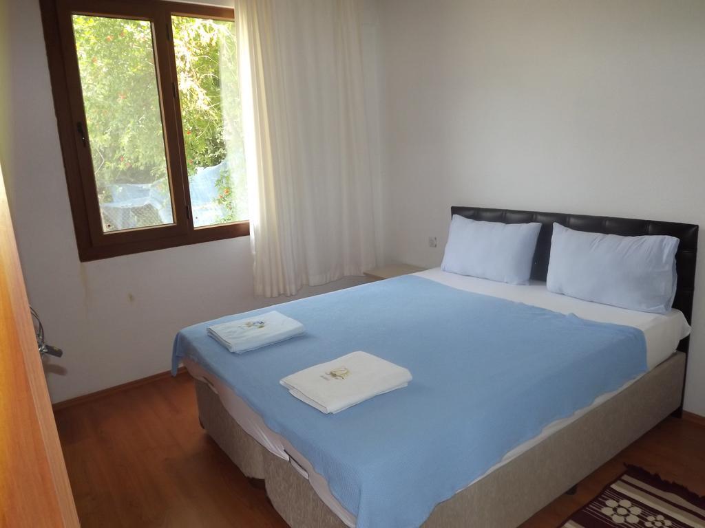 George House Bed & Breakfast ฟารัลยา ภายนอก รูปภาพ